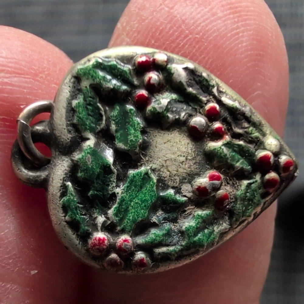 Vintage Puffed Heart-Shaped Holly Charm